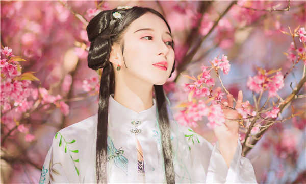 腾冲供卵试管婴儿：助您实现家庭梦想的科学方案